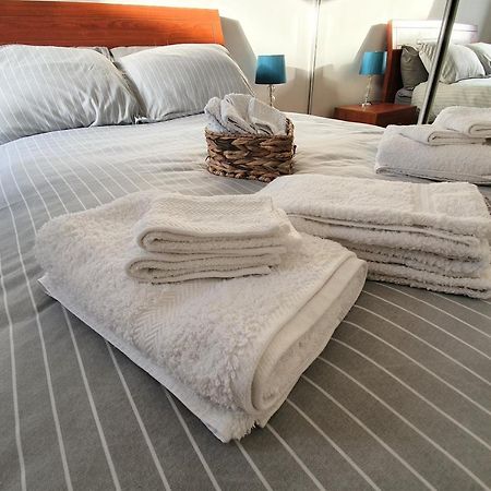 Modern One Bedroom Apt - City Centre & Freeparking Глазго Экстерьер фото